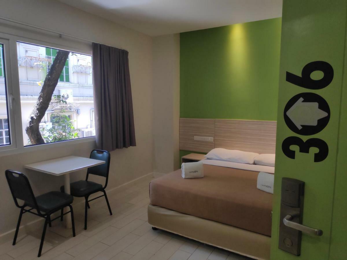 Westpoint Hotel Cebu Extérieur photo