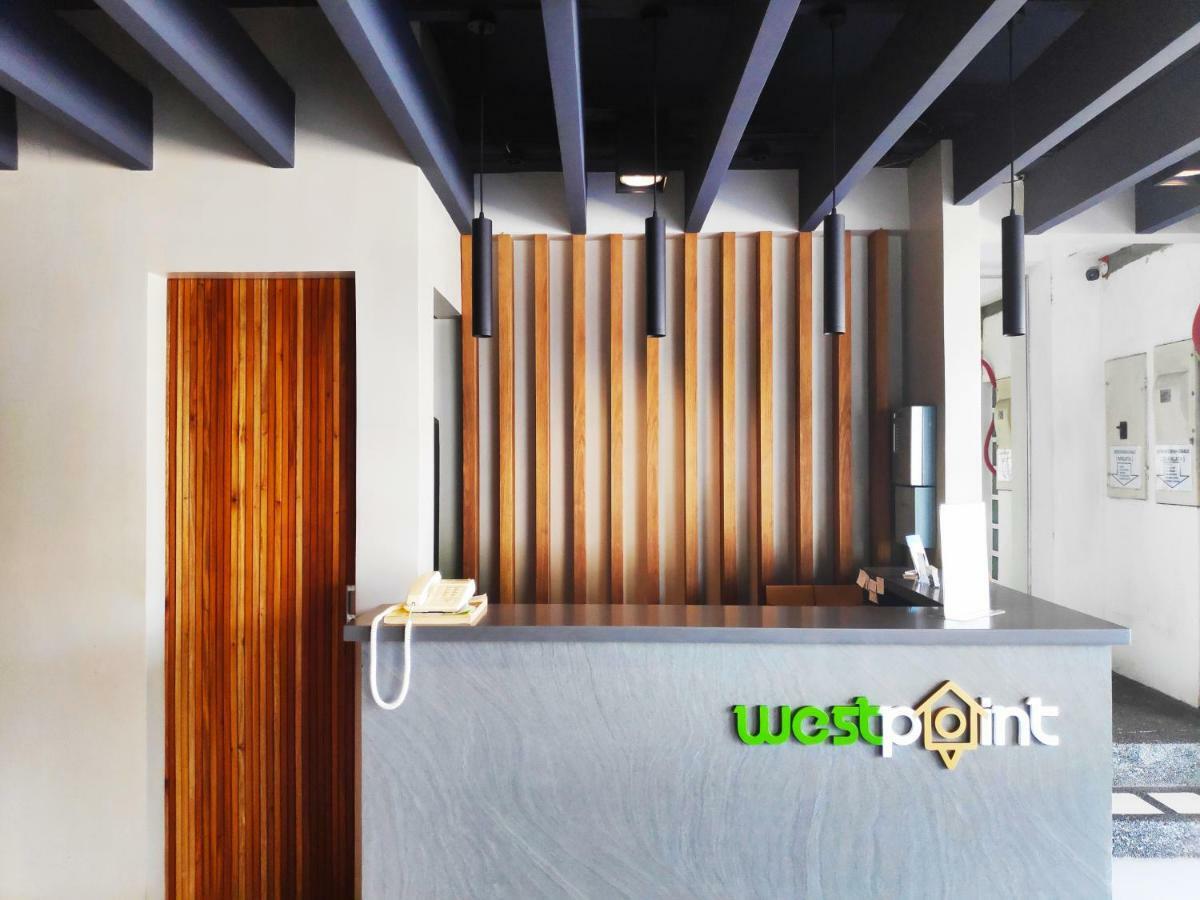 Westpoint Hotel Cebu Extérieur photo